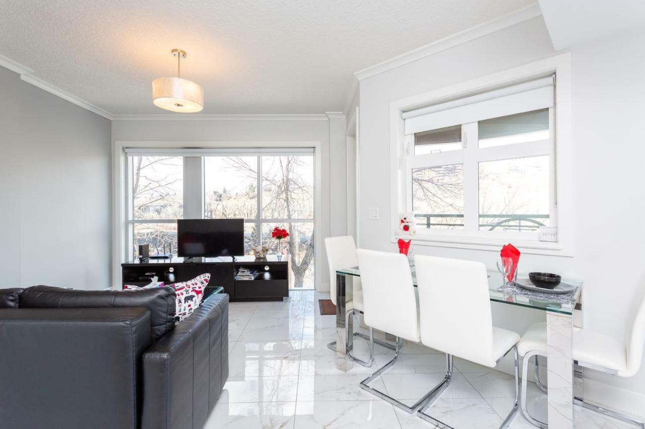 Apartment Element On First By Manna